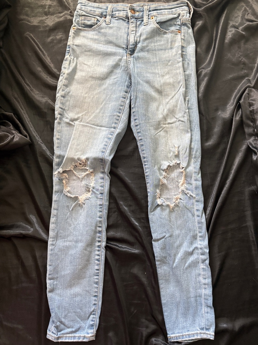 Universal Thread Light Blue Distressed Skinny Jeans
